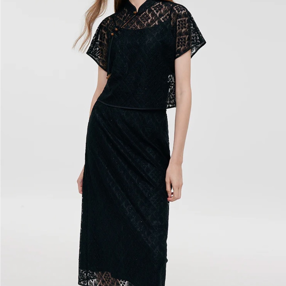NWT three piece lace set, top,cami,skirt.